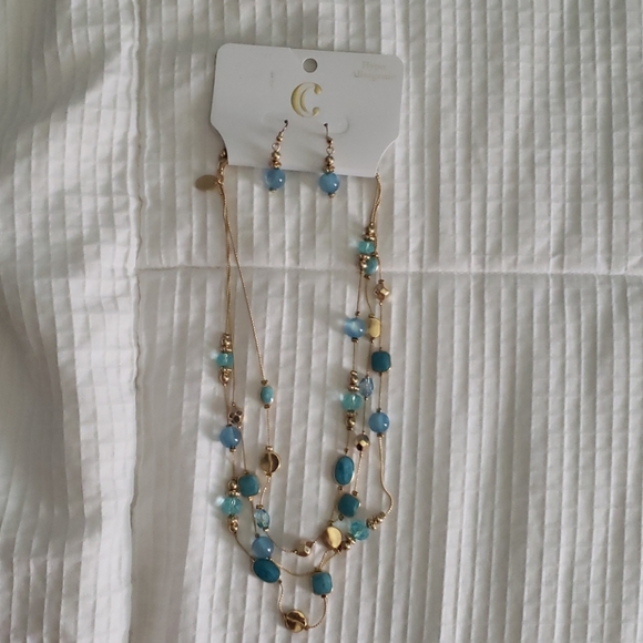 Charming Charlie Blue Tiered Necklace/earrings - Picture 1 of 5